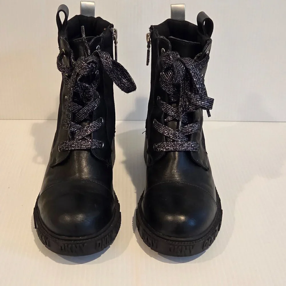DKNY Girls Haley Block Heel Combat Military Black Boots Size 3 Chunky Heel